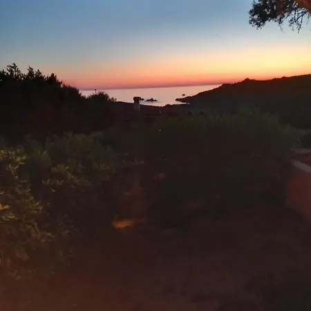 펜션 Ziricheltula Panoramica Con Aria Condizionata Lu Pultiddolu